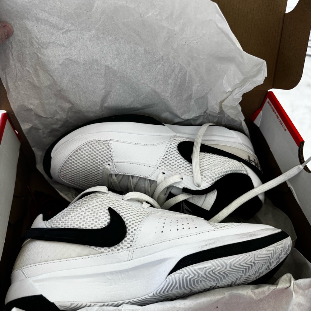Nike Zoom Hyperset 2. White and Black Retro Trainer Sneakers…. BRAND NEW - Picture 8 of 8